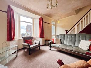 Lounge- click for photo gallery